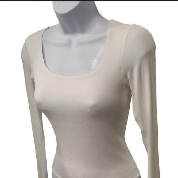 Fashion Nova Square Neck Fitted Top - Picture 2 of 6